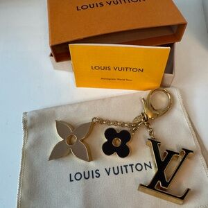 Louis Vuitton Fleur de Monogram bag charm and key holder